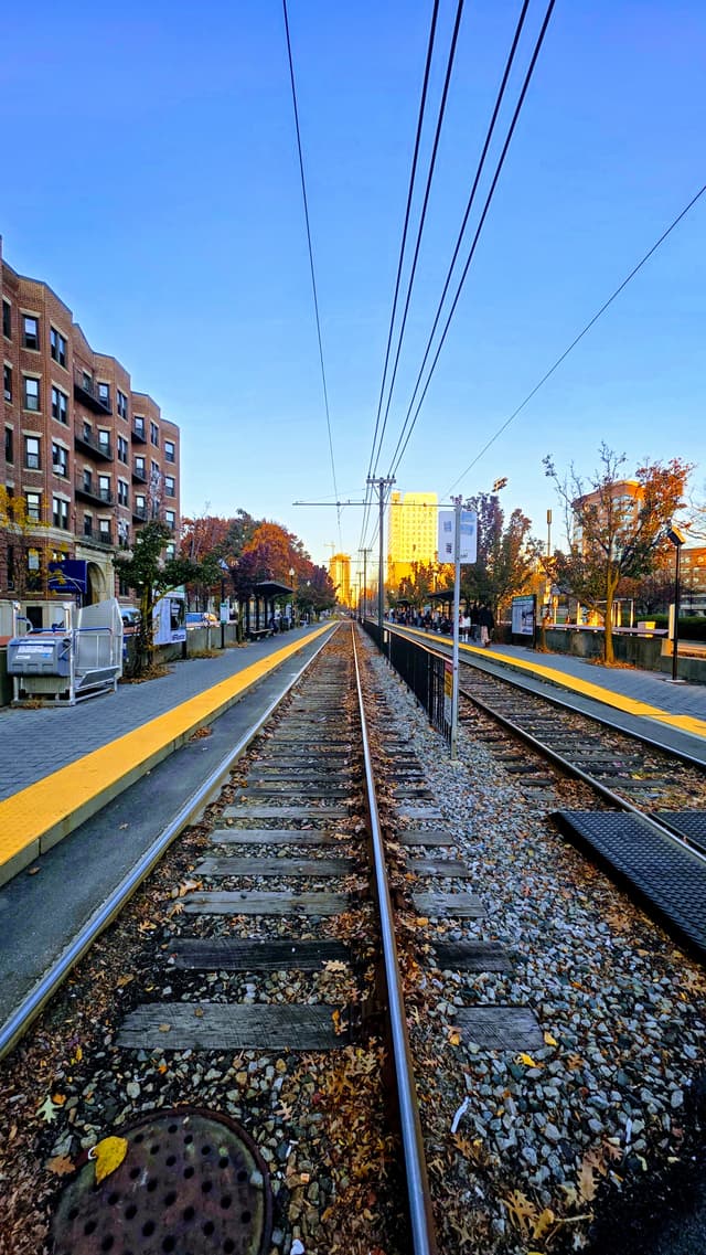Tracks to the Horizon